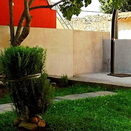 Vacation House Bianca Jadranovo